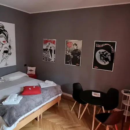 Trnapt Porta Susa * Turín