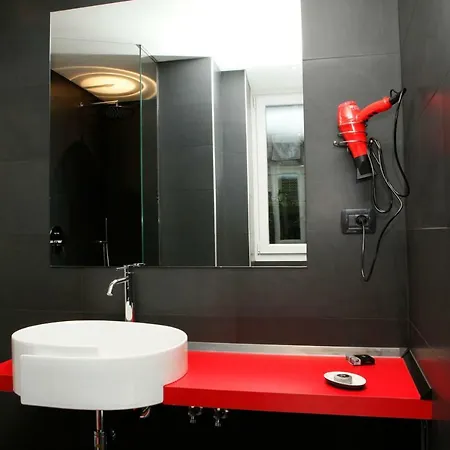 Trnapt Porta Susa Apartment *